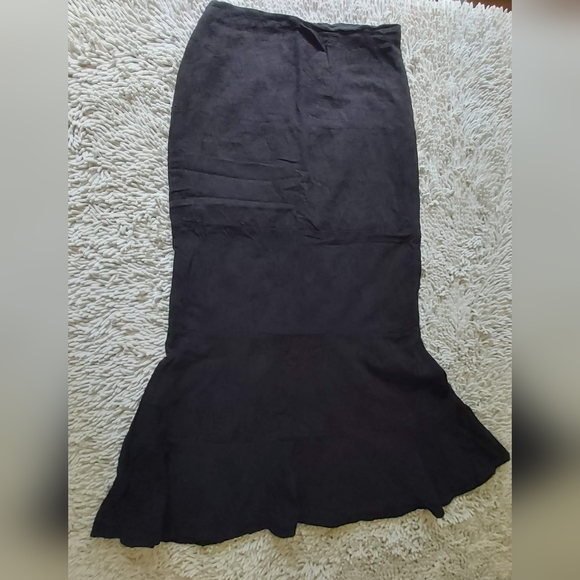 Princess Polly long black mermaid skirt- size 4 - Picture 9 of 10